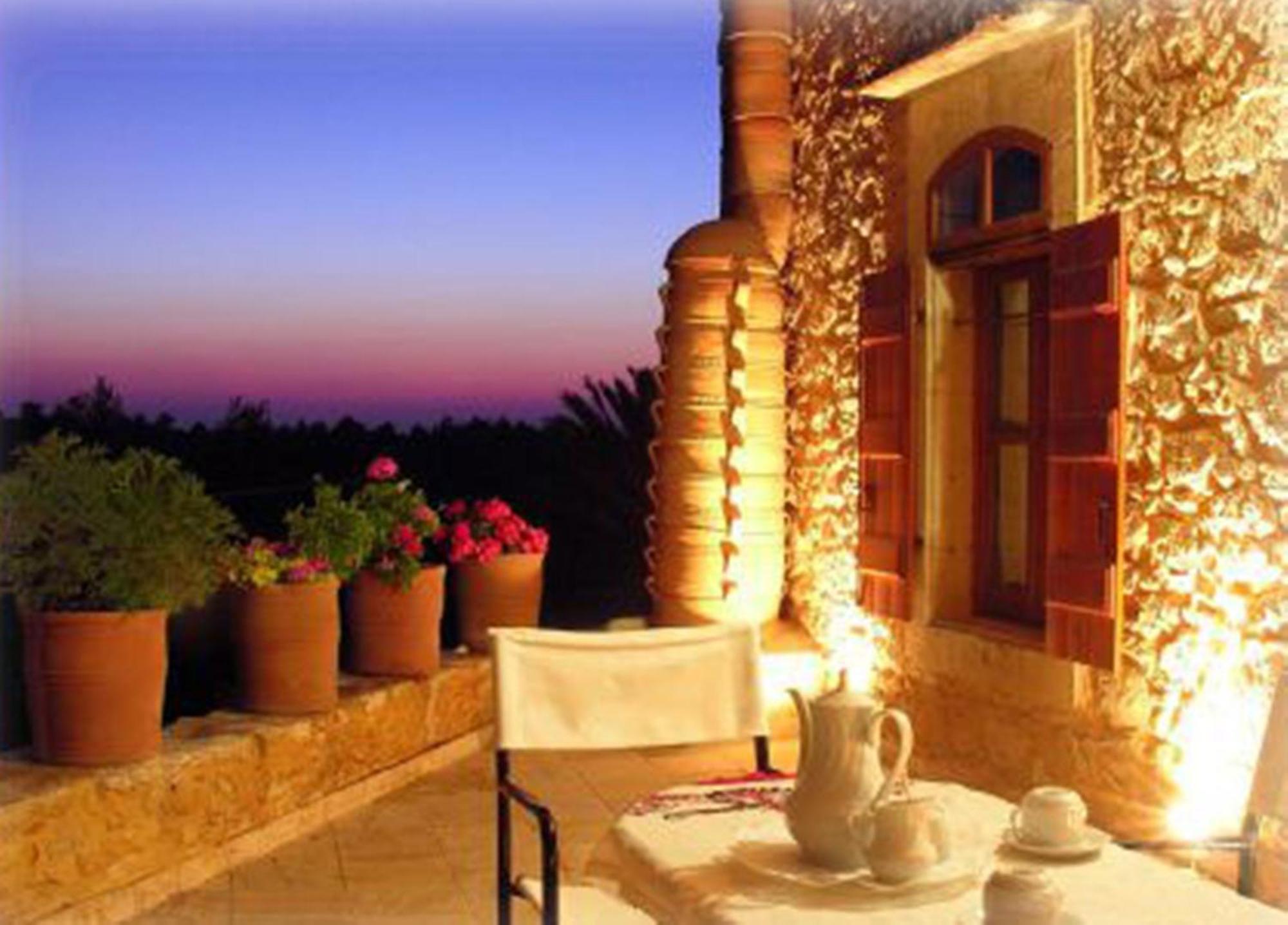 Hostal Kouriton House Margarítai Exterior foto